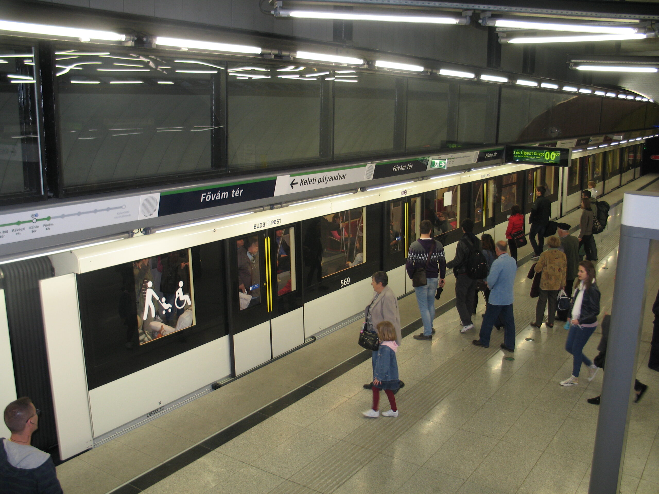 Hosszabb üzemidő az M2-es, M3-as és M4-es metrón Budapesten